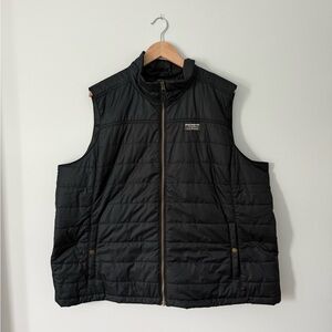 L.L. Bean Women's Mountain Classic Puffer Vest in Black